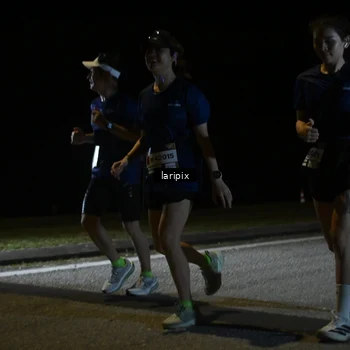 Runner Photo 7590702