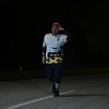 Runner Photo 7590709