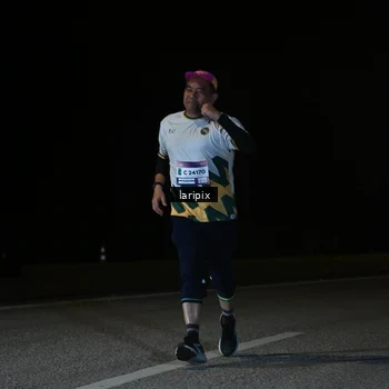 Runner Photo 7590711