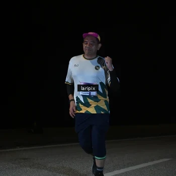 Runner Photo 7590712