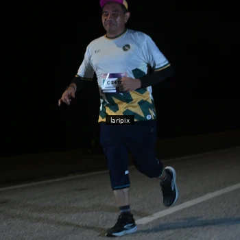 Runner Photo 7590717