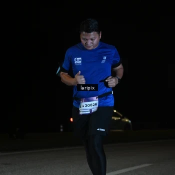 Runner Photo 7590735