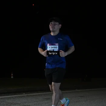 Runner Photo 7590737
