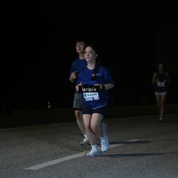 Runner Photo 7590740