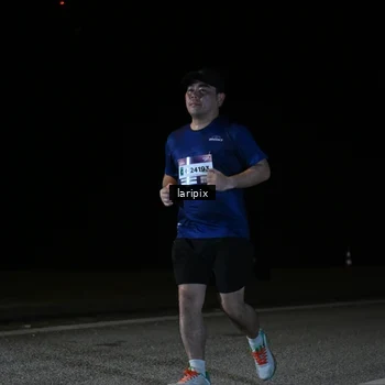 Runner Photo 7590745