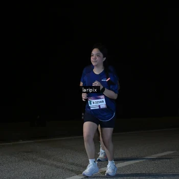 Runner Photo 7590747