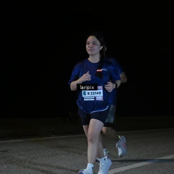 Runner Photo 7590752