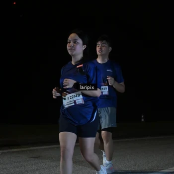 Runner Photo 7590756