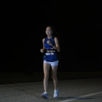 Runner Photo 7590759