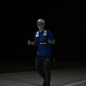 Runner Photo 7590845