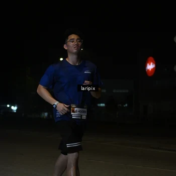 Runner Photo 7590857