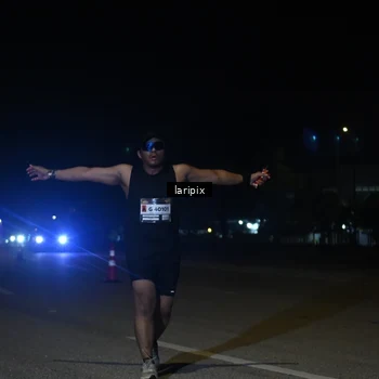Runner Photo 7590869