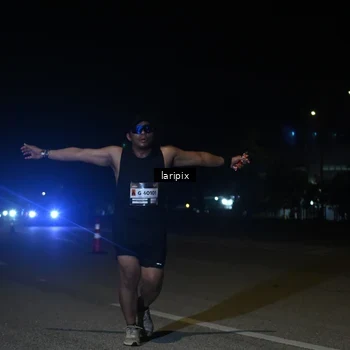 Runner Photo 7590870
