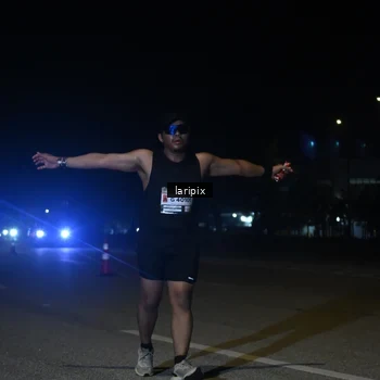 Runner Photo 7590874