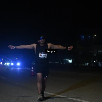 Runner Photo 7590877