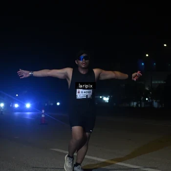 Runner Photo 7590887