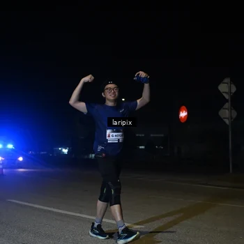 Runner Photo 7590908