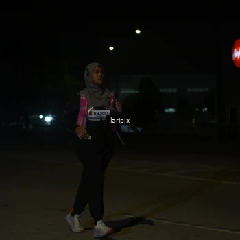 Runner Photo 7590924