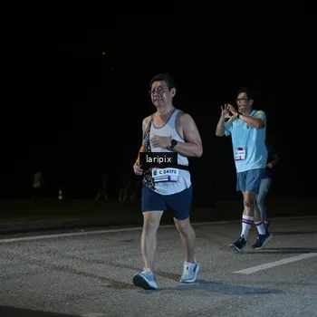 Runner Photo 7590942