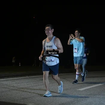 Runner Photo 7590944