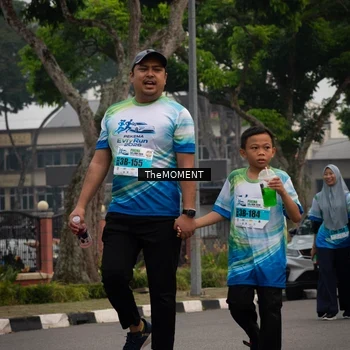 Runner Photo 7591209