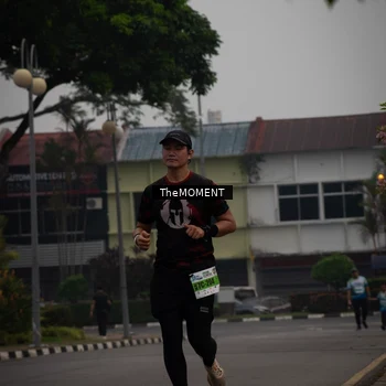 Runner Photo 7591221