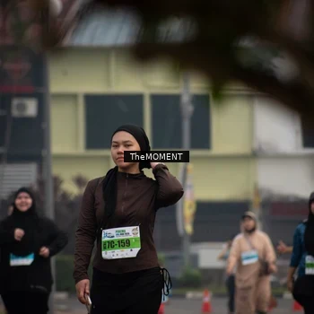 Runner Photo 7591359