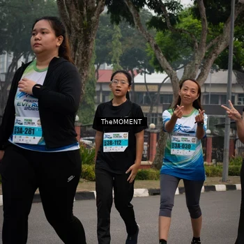 Runner Photo 7591453