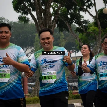 Runner Photo 7591465