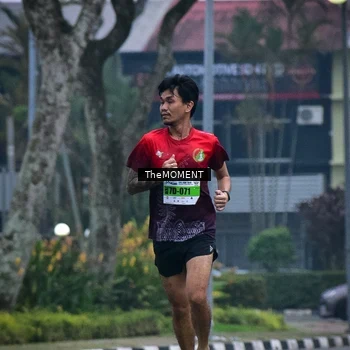 Runner Photo 7591526