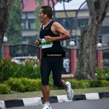 Runner Photo 7591541