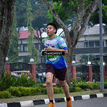 Runner Photo 7591564