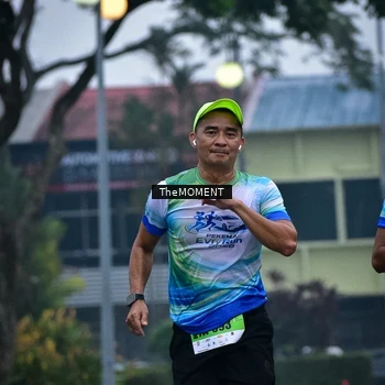 Runner Photo 7591571