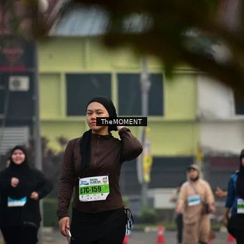 Runner Photo 7591590