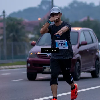 Runner Photo 7591653