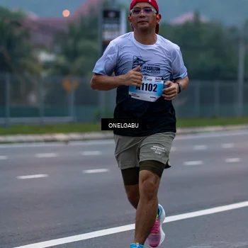 Runner Photo 7591655