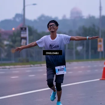 Runner Photo 7591660