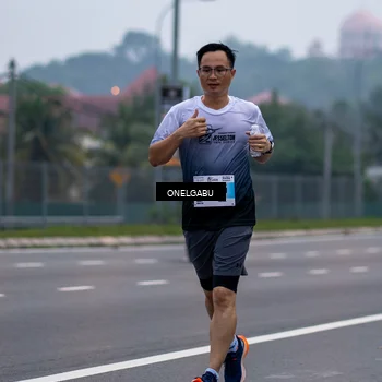Runner Photo 7591667