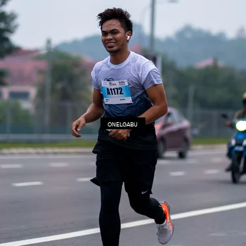 Runner Photo 7591668
