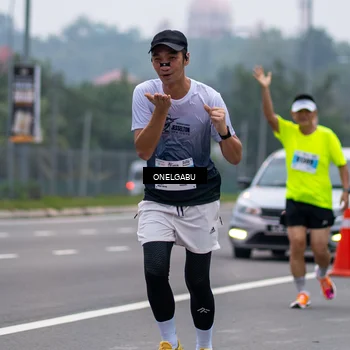 Runner Photo 7591672