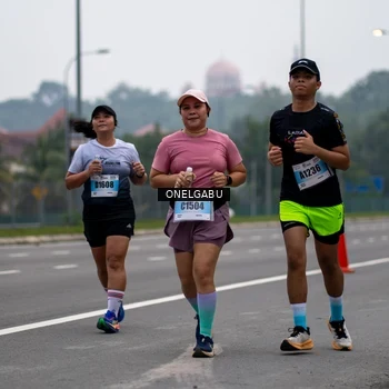 Runner Photo 7591703