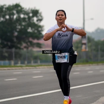 Runner Photo 7591720
