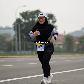 Runner Photo 7591811