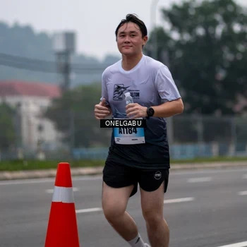 Runner Photo 7591816