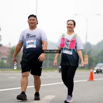Runner Photo 7591818