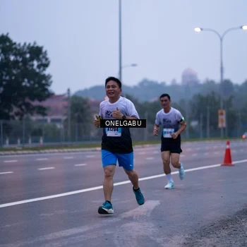 Runner Photo 7591828