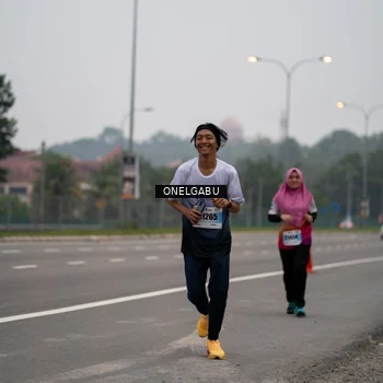 Runner Photo 7591833