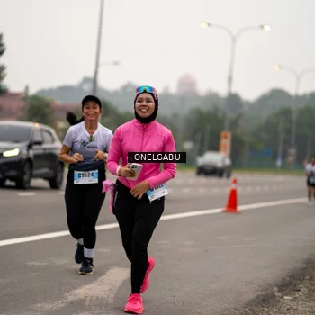 Runner Photo 7591841