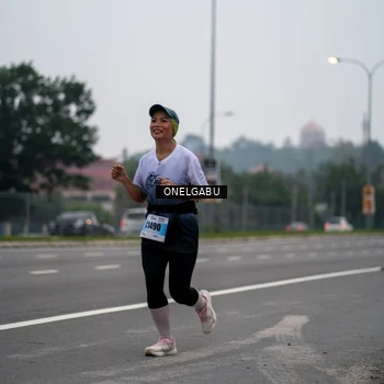 Runner Photo 7591853