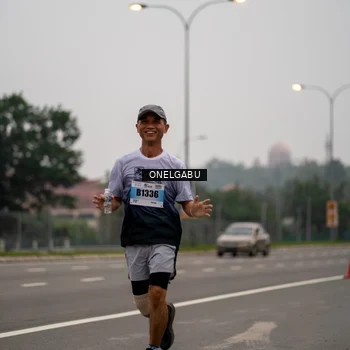 Runner Photo 7591854